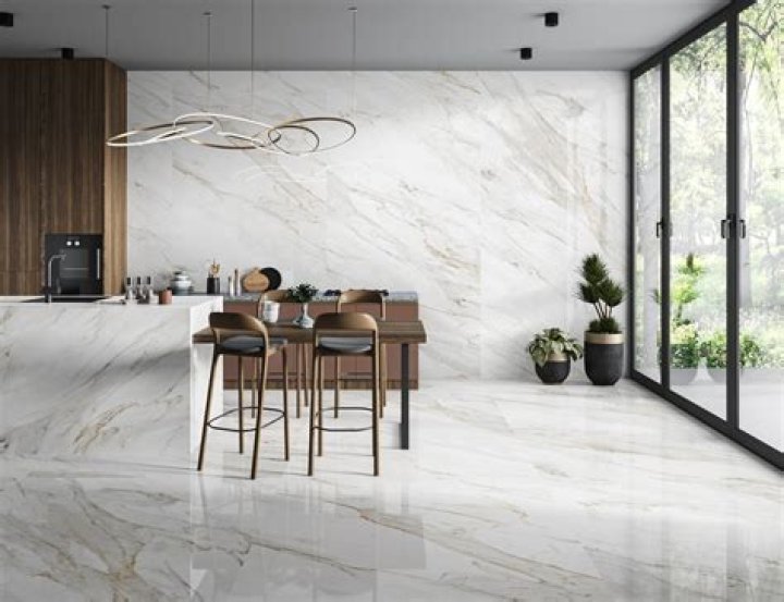 Is there a difference in quality of porcelain tile?